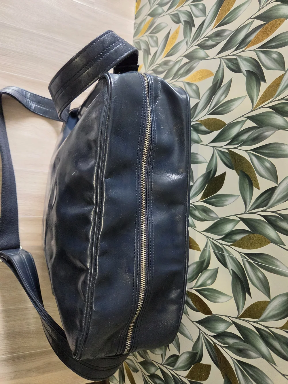Ben Sherman Union Jack British Flag Navy Messenger Crossbody Flight Bag